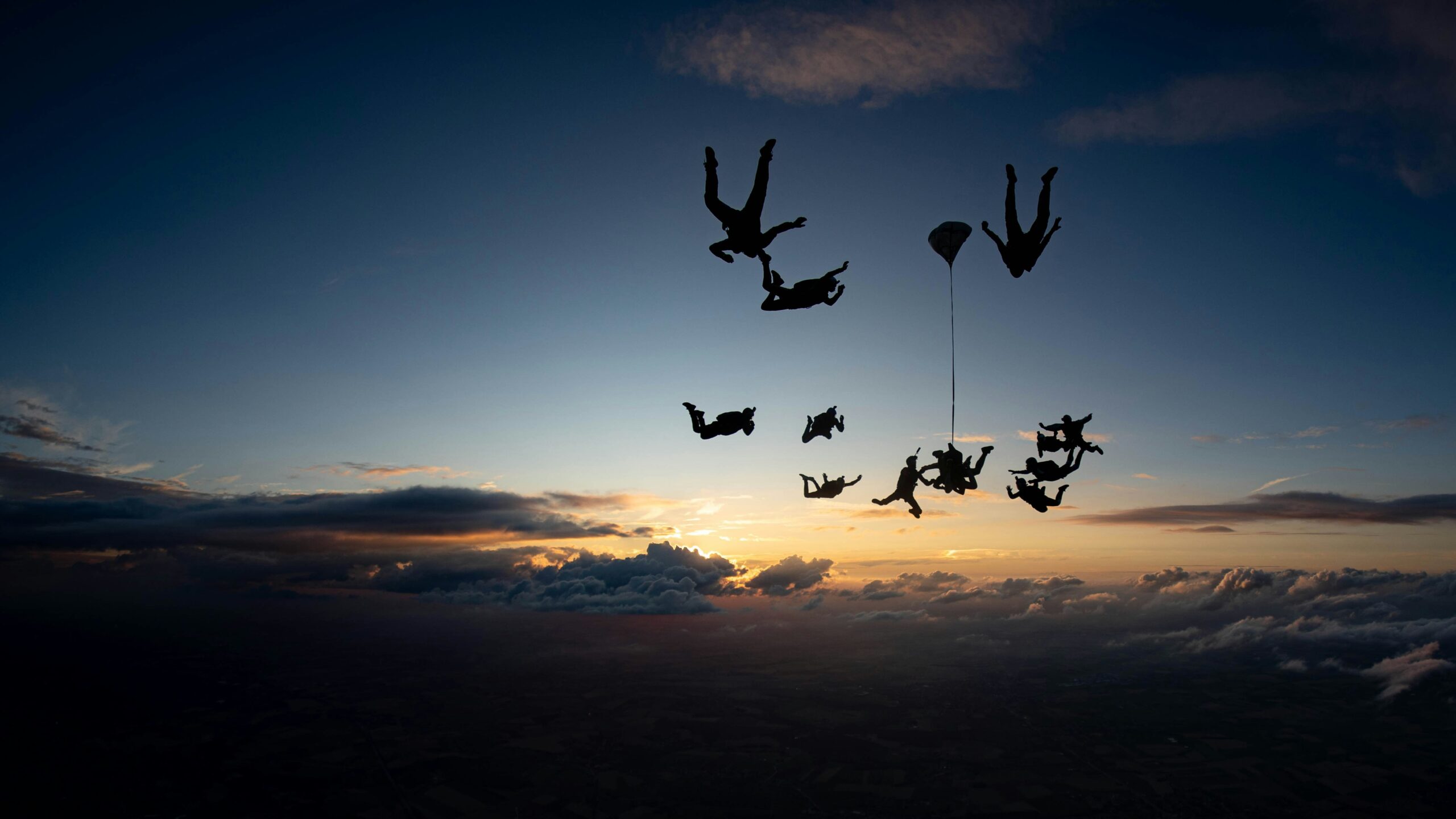 imgi_9_skydive2
